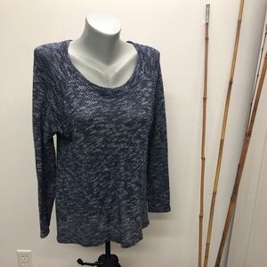 DRESSBARN ladies XL shirt top light crochet knit